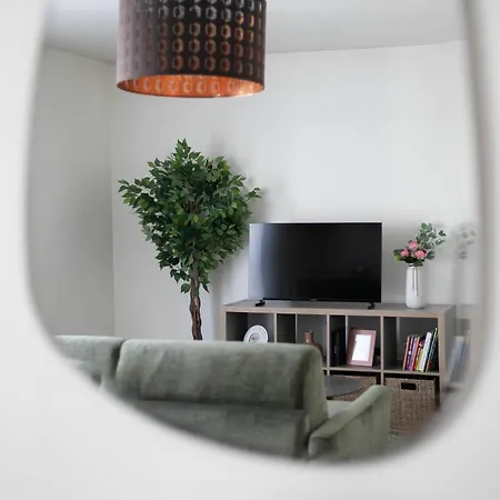 Cosy Prusse - Metro 7, La Villette, Paris, Quiet Apartment