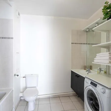 Apartment Cosy Prusse - Metro 7, La Villette, Paris, Quiet *