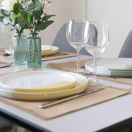Cosy Prusse - Metro 7, La Villette, Paris, Quiet Apartment Pantin
